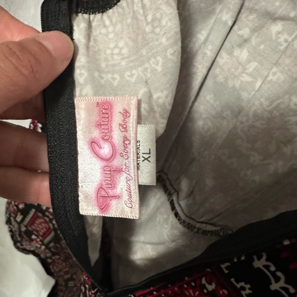 Pinup Couture Western Peasant Romper XL - Picture 9 of 10